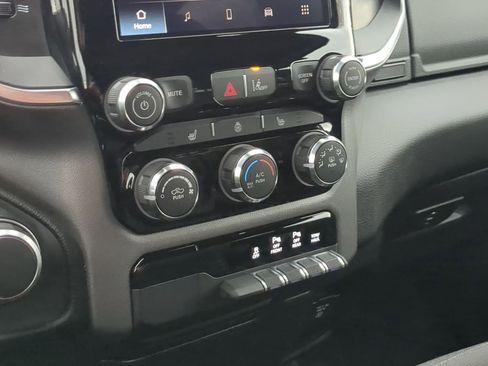Used 2025 RAM 1500 Big Horn image 25