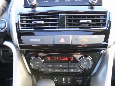 New 2026 Mitsubishi Eclipse Cross SEL AWD/4WD image 11