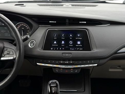 Used 2022 Cadillac XT4 Premium Luxury w/ Sun And Sound Package image 24