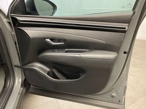 Used 2023 Hyundai Santa Cruz SE FWD image 25