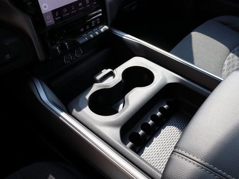 Used 2025 RAM 2500 Big Horn image 29