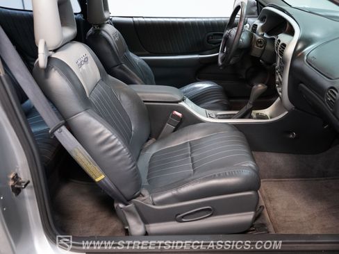 Used 2000 Pontiac Grand Prix GTP w/ Opt Pkg FWD image 38