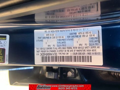 Used 2024 MAZDA MAZDA3 s image 25