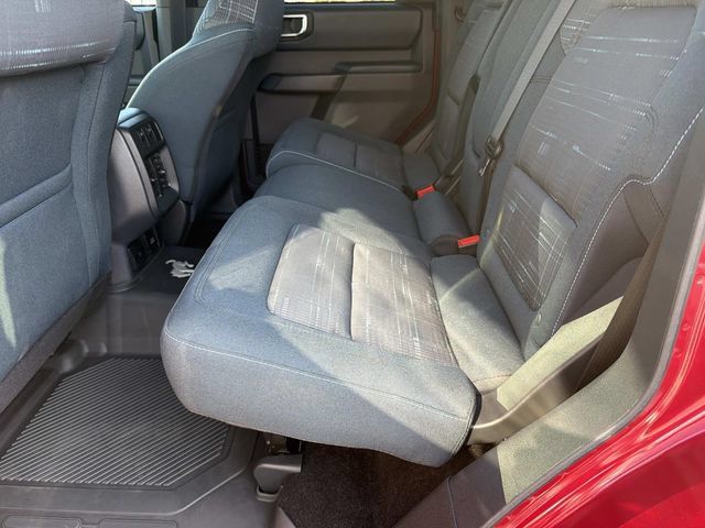 Used 2025 Ford Bronco Heritage Edition AWD/4WD image 16