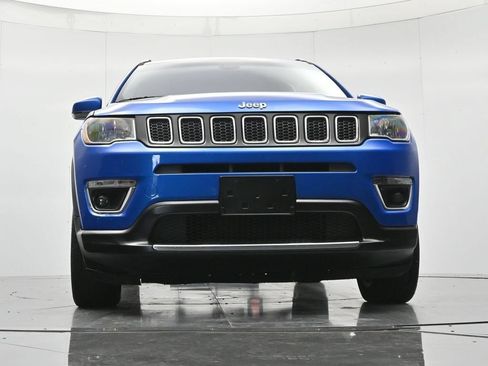 Used 2020 Jeep Compass Limited AWD/4WD image 37
