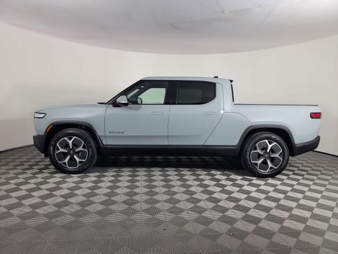 Used 2024 Rivian R1T Adventure AWD/4WD image 2