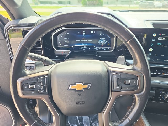 Certified 2022 Chevrolet Silverado 1500 High Country w/ High Country Premium Package AWD/4WD image 22