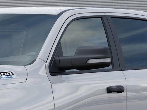 New 2026 RAM 1500 4x4 Crew Cab image 19