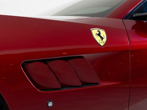 Certified 2019 Ferrari GTC4Lusso T image 30