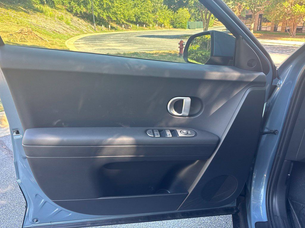 Used 2024 Hyundai Ioniq 5 SEL RWD image 6