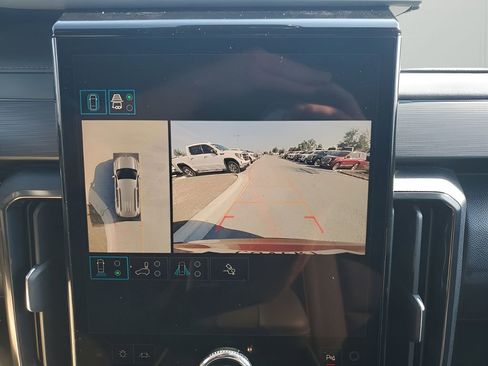 New 2026 GMC Acadia AT4 w/ Luxury Package image 45