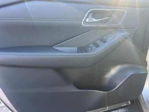 New 2026 Nissan Rogue Platinum w/ Platinum Premium Package image 20