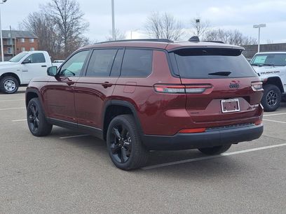 New 2025 Jeep Grand Cherokee L Limited w/ Black Appearance Package