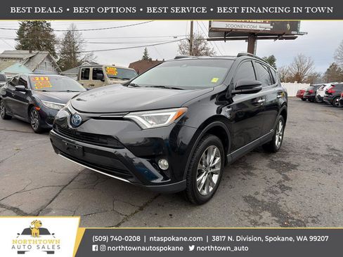 Used 2017 Toyota RAV4 Limited image 1