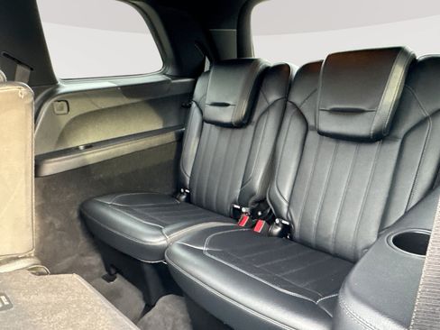 Used 2018 Mercedes-Benz GLS 450 4MATIC w/ Premium Package image 27