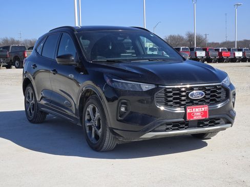 Certified 2023 Ford Escape ST-Line Select image 3