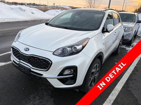 Used 2021 Kia Sportage EX w/ EX Technology Package image 1