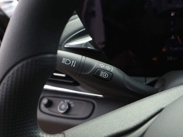 New 2026 Buick Envista Sport Touring w/ Convenience II Package FWD image 30