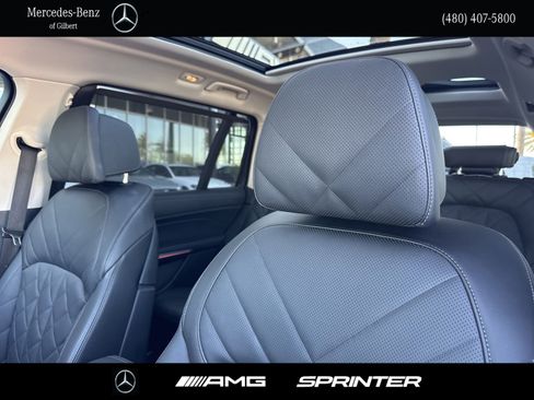 Used 2024 BMW X7 xDrive40i AWD/4WD image 16
