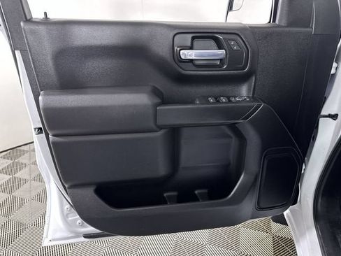 Used 2023 Chevrolet Silverado 1500 W/T w/ Trailering Package AWD/4WD image 23