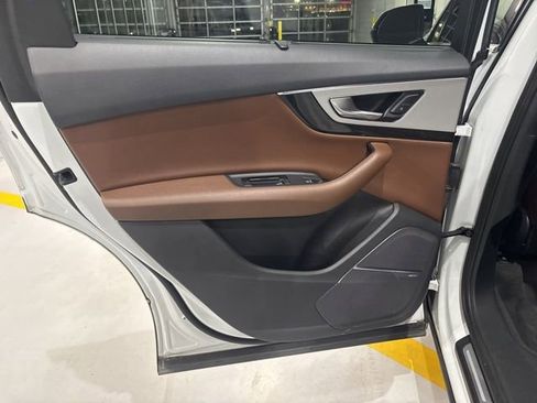 Used 2019 Audi Q7 2.0T Premium Plus image 28