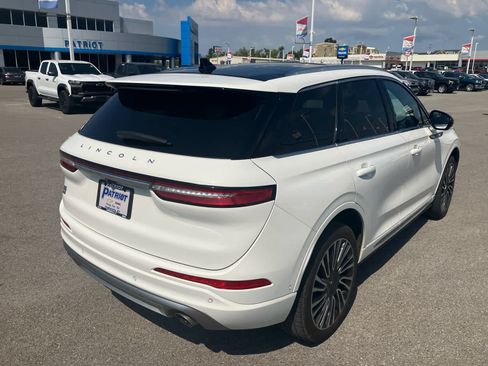 Used 2022 Lincoln Corsair Reserve w/ Equipment Group 201A AWD/4WD image 7