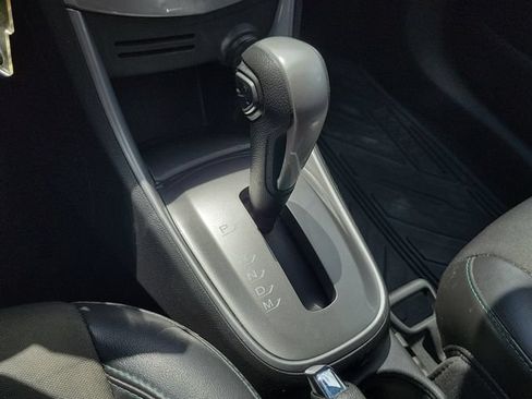 Used 2015 Chevrolet Trax LT w/ LT Plus Package AWD/4WD image 29