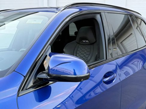 Used 2021 BMW X5 M w/ Executive Package image 18