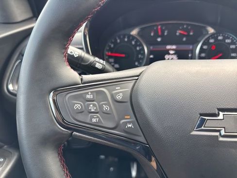 Used 2023 Chevrolet Equinox RS AWD/4WD image 19