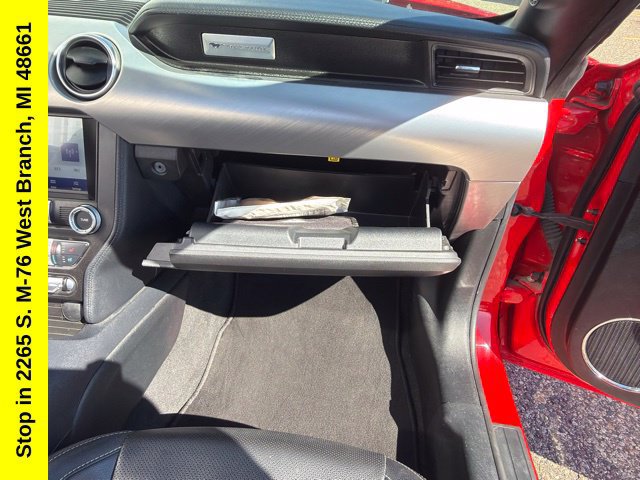 Used 2022 Ford Mustang Premium RWD image 27