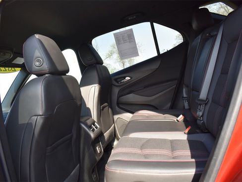 Used 2022 Chevrolet Equinox RS w/ Infotainment Package image 22