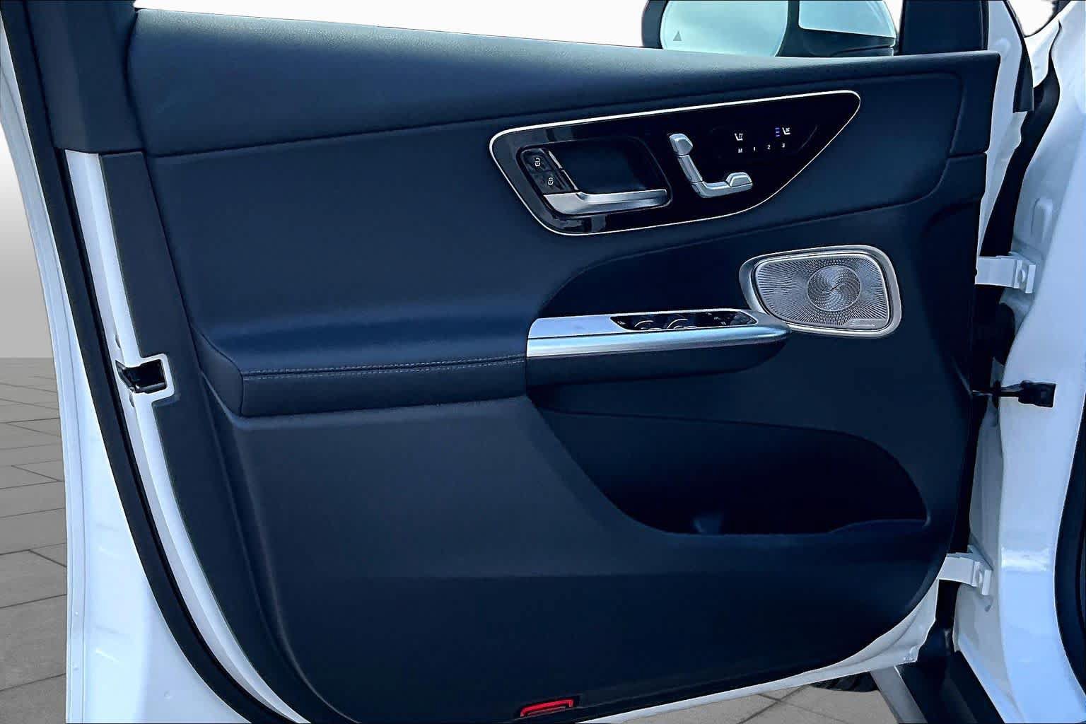 Certified 2026 Mercedes-Benz GLC 300 4MATIC image 21