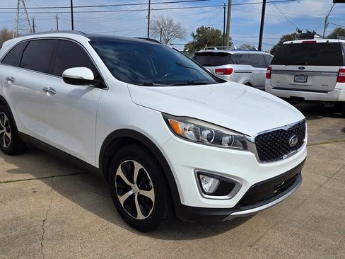 Used 2018 Kia Sorento EX w/ EX Advanced Touring Package FWD image 3
