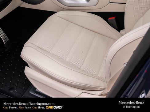 New 2026 Mercedes-Benz GLS 580 4MATIC image 17