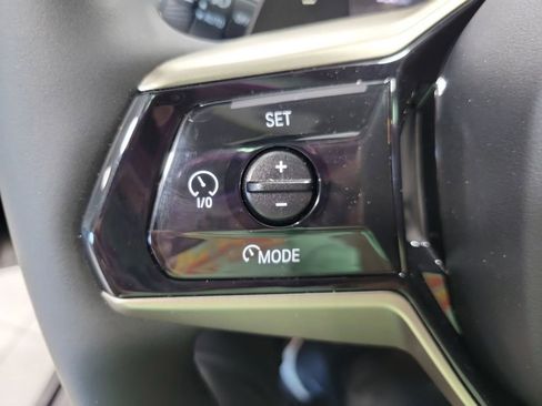 Used 2025 BMW X3 xDrive30i w/ Premium Package image 47