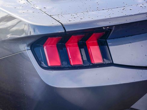 Certified 2024 Ford Mustang GT Premium RWD image 7