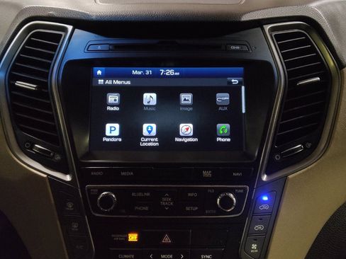 Used 2018 Hyundai Santa Fe Limited w/ Cargo Package FWD image 25