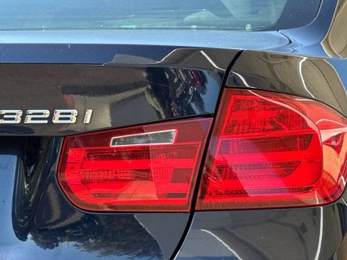 Used 2013 BMW 328i Sedan RWD image 26