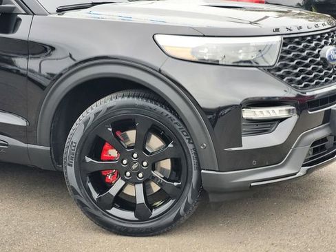Certified 2023 Ford Explorer ST w/ Equipment Group 401A image 6