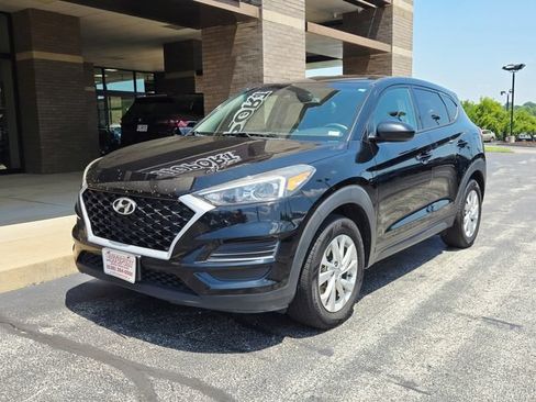 Used 2019 Hyundai Tucson SE FWD image 2