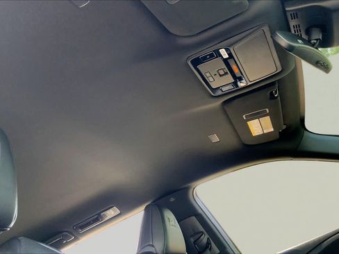 Certified 2025 Lexus TX 500h AWD w/ Technology Package image 14