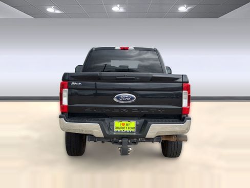 Used 2019 Ford F250 XL w/ STX Appearance Package AWD/4WD image 9