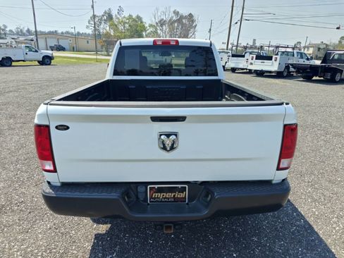 Used 2018 RAM 1500 ST RWD image 8