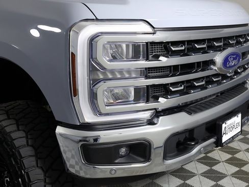 Used 2026 Ford F250 Lariat w/ Tremor Off-Road Package image 41