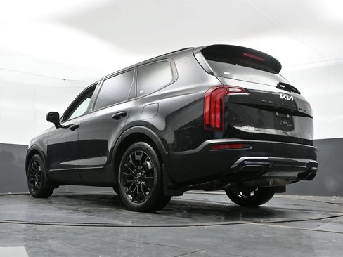 Used 2022 Kia Telluride SX w/ SX Prestige Package AWD/4WD image 47