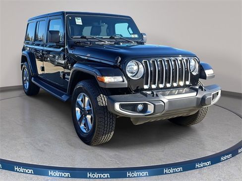 Used 2018 Jeep Wrangler Unlimited Sahara image 4