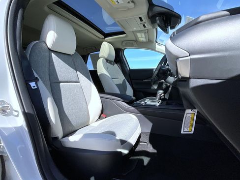 New 2026 MAZDA CX-30 Aire Edition AWD/4WD image 17