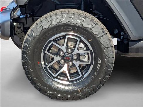 New 2026 Jeep Wrangler Unlimited Rubicon image 10