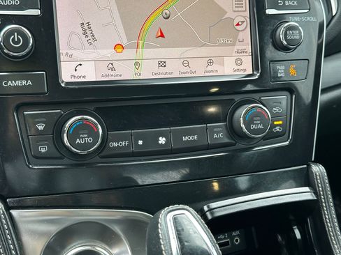 Certified 2019 Nissan Maxima Platinum w/ Illumination Package image 31