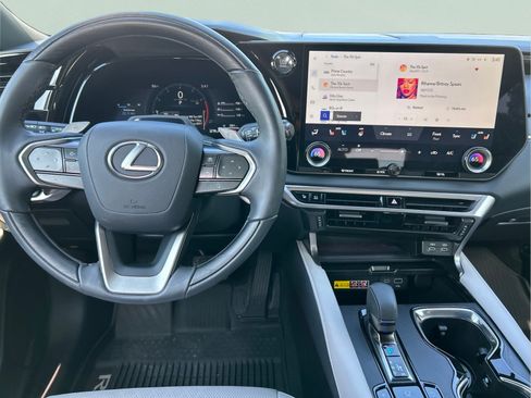 Used 2025 Lexus RX 350 Premium Plus w/ Convenience Package AWD/4WD image 23
